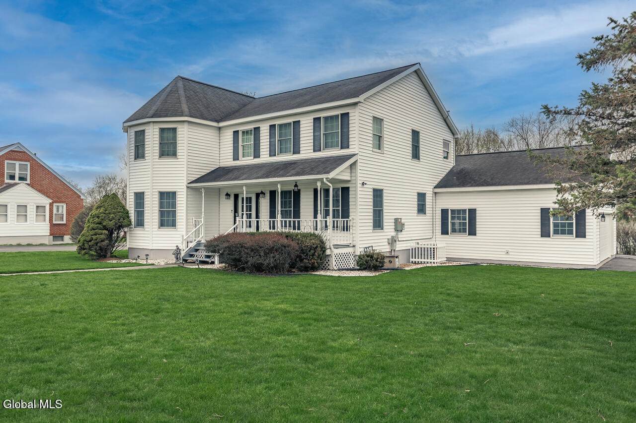 26 Columbia Street - Photo 1