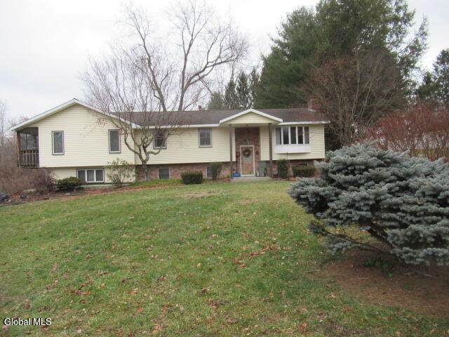 17 Holland Lane - Photo 1