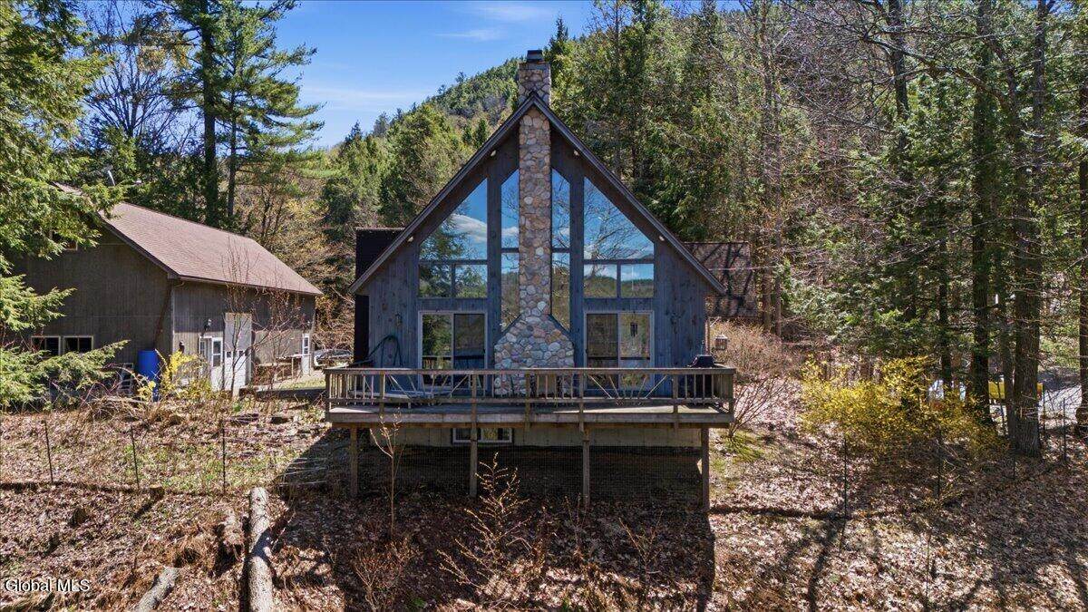 2082 Shore Road - Photo 1