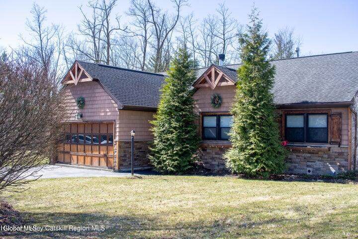1441 Thickett Road - Photo 1