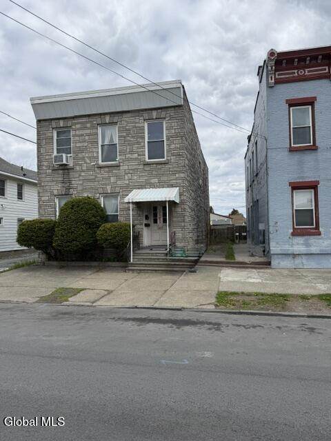 215 23rd Street - Photo 1
