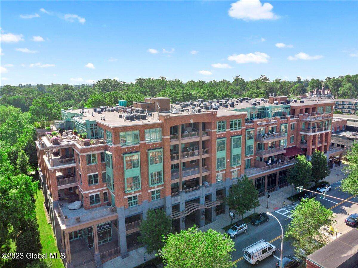 268 Broadway - Photo 1