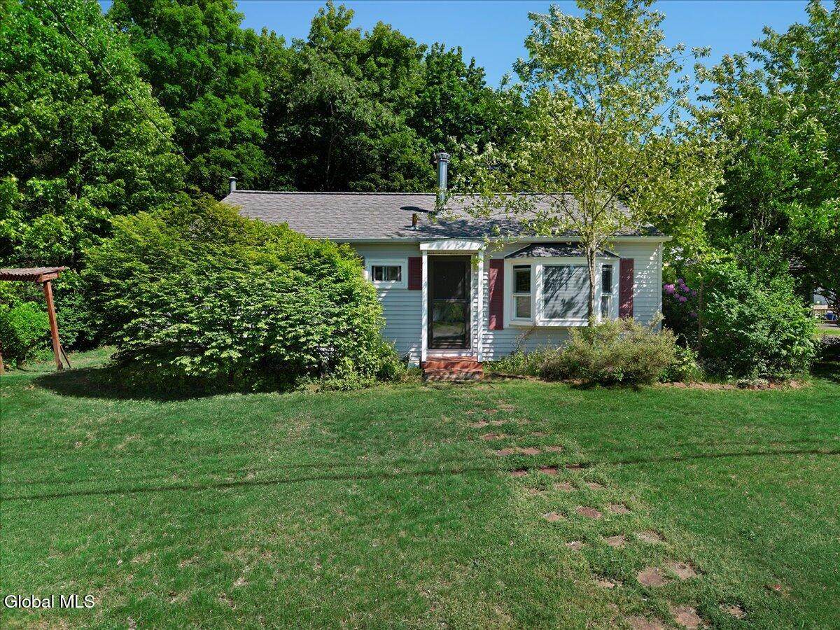 3 Jones Drive - Photo 1
