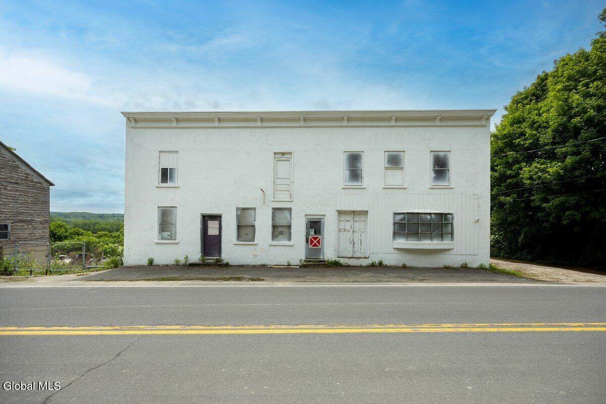 281 Chapman Drive - Photo 1