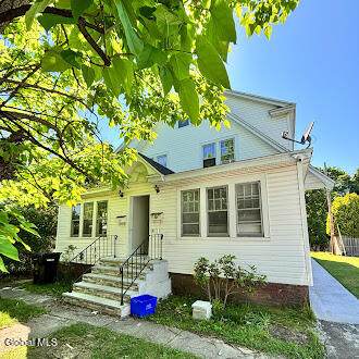 2121 Burdett Avenue - Photo 1