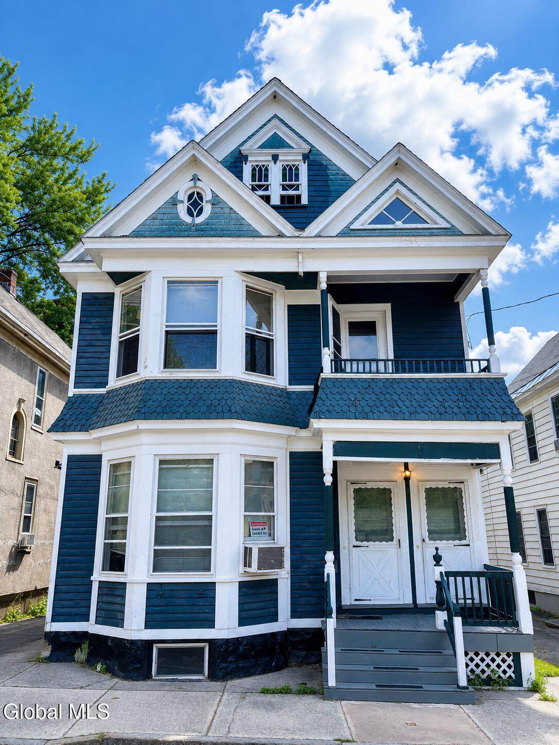 5 Ingersoll Avenue - Photo 1