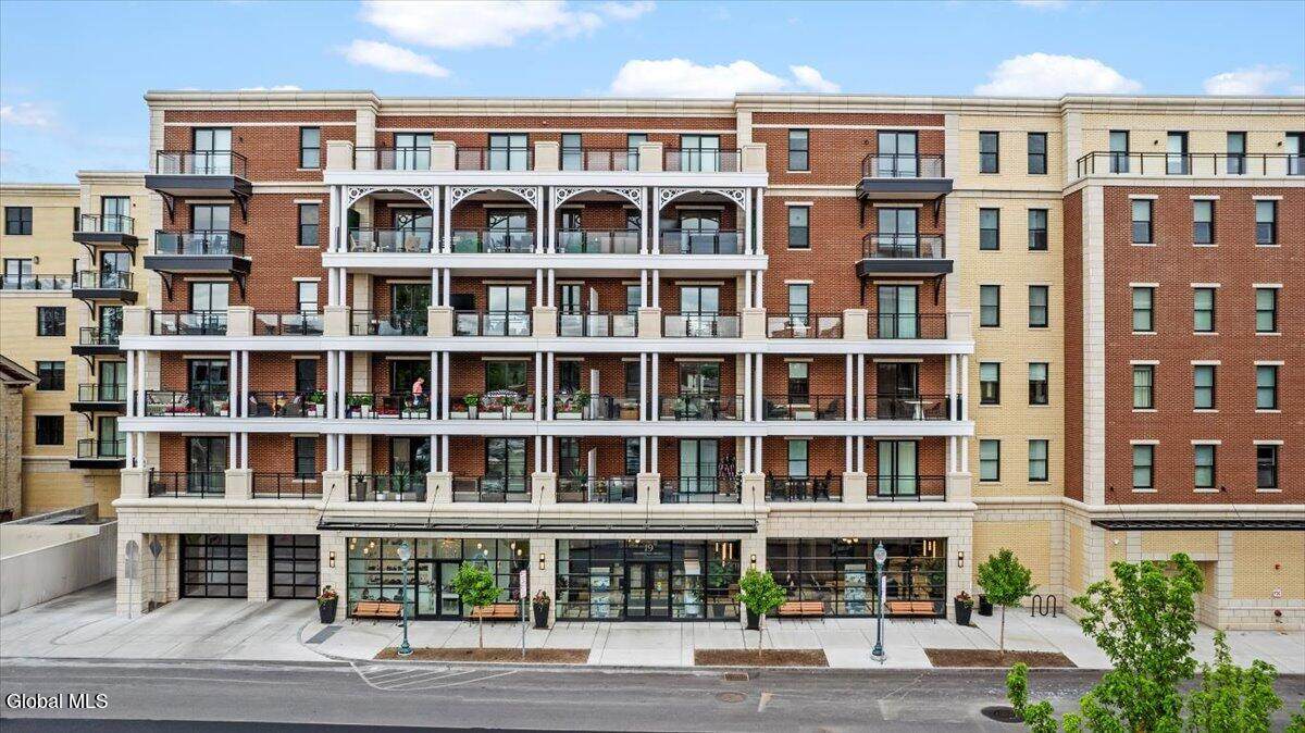 19 Washington Street - Photo 1