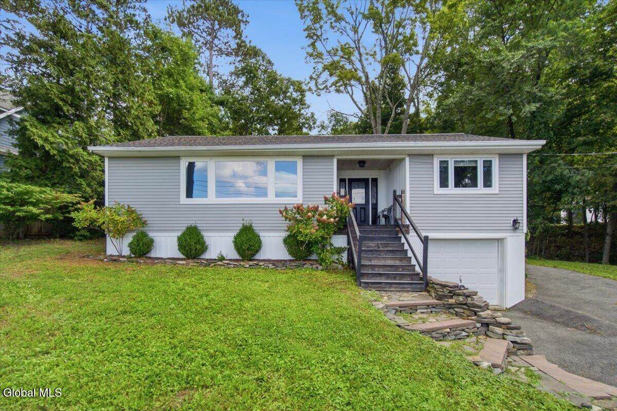 1142 Nys Rt 9P - Photo 1