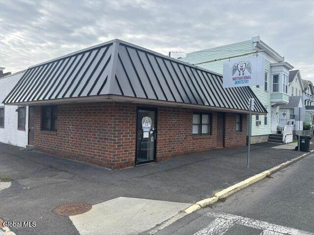 97 1/2 George Street - Photo 1