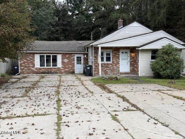 486 Saratoga Road - Photo 1