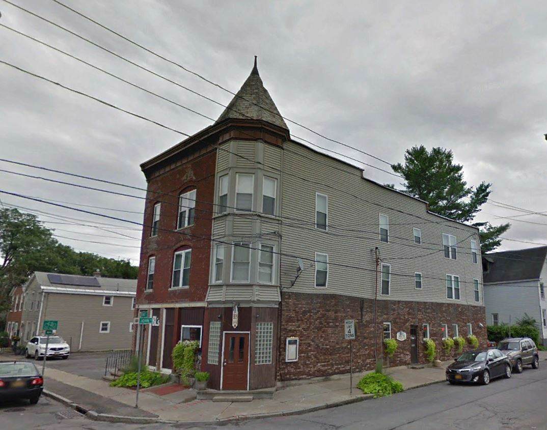 208 Front St - Photo 1