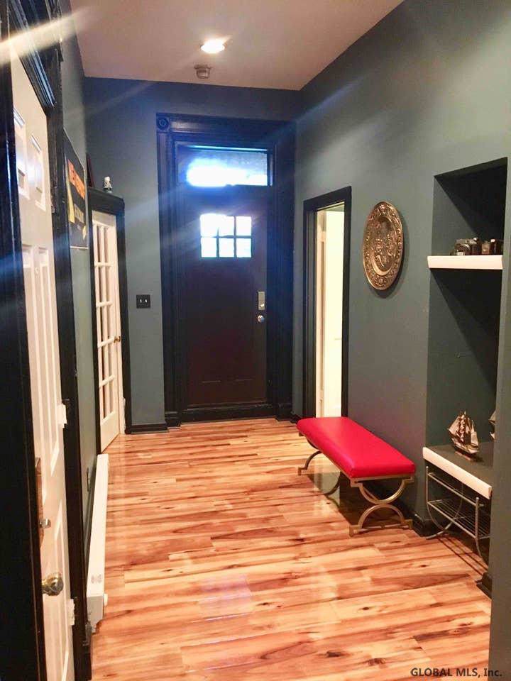 56 Westerlo St - Photo 1