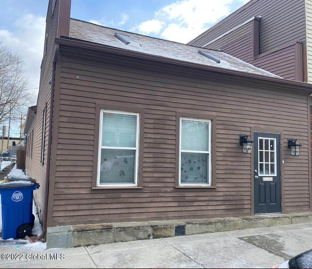 197 Remsen Street - Photo 1