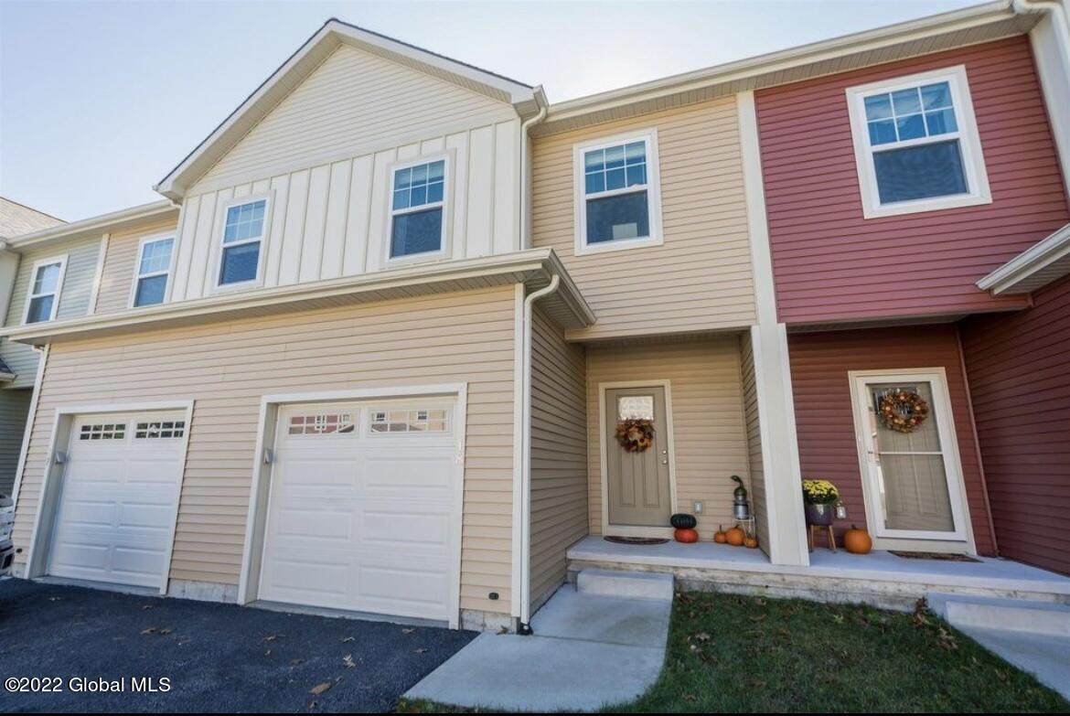 18 Linden Lane - Photo 1