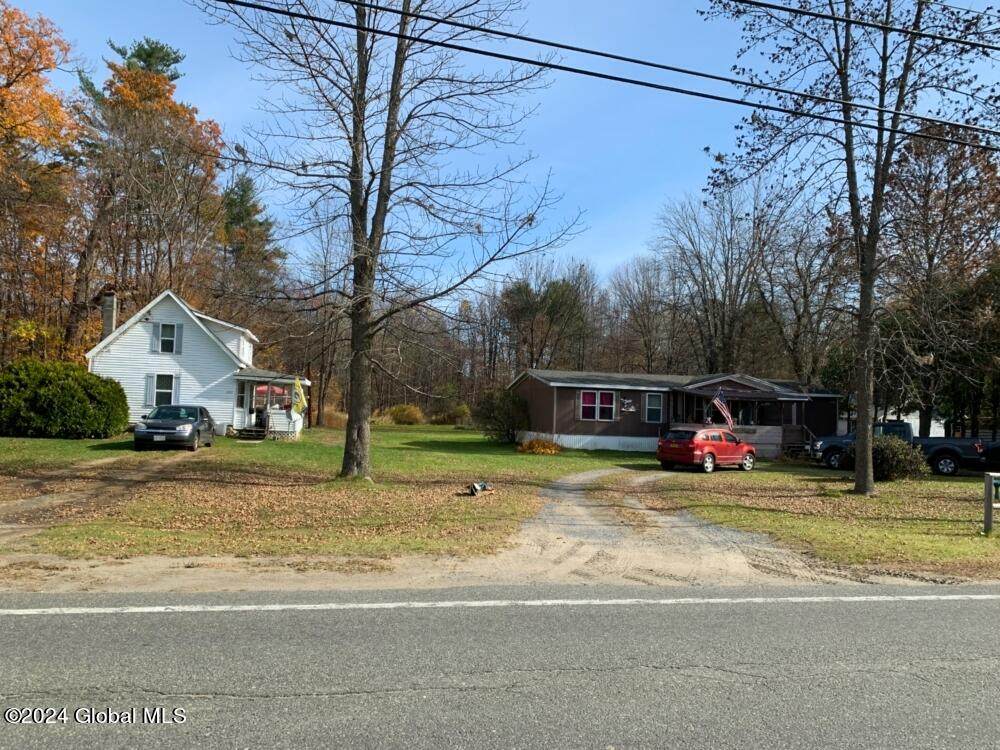 1252 Middle Road - Photo 1