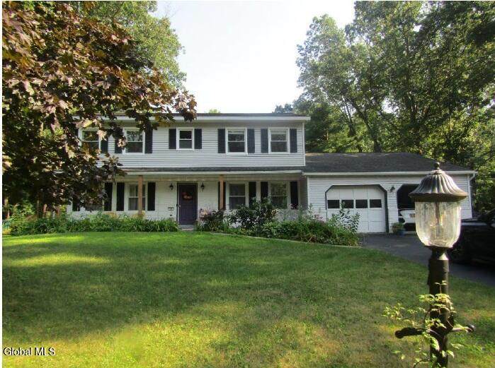 9 Augusta Court - Photo 1