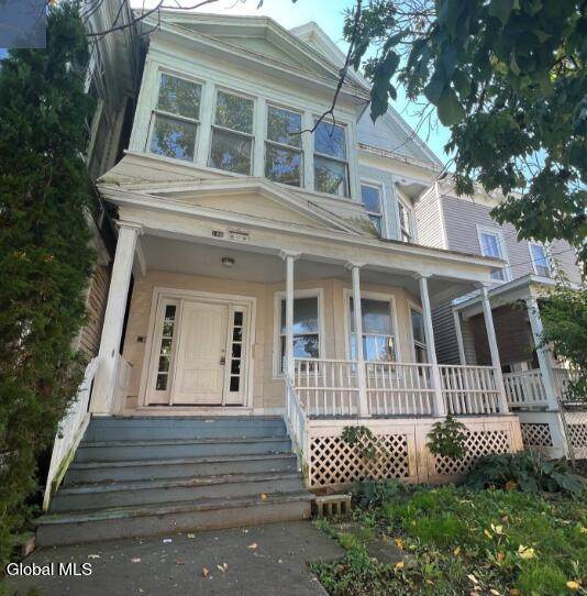 186 2nd Avenue - Photo 1