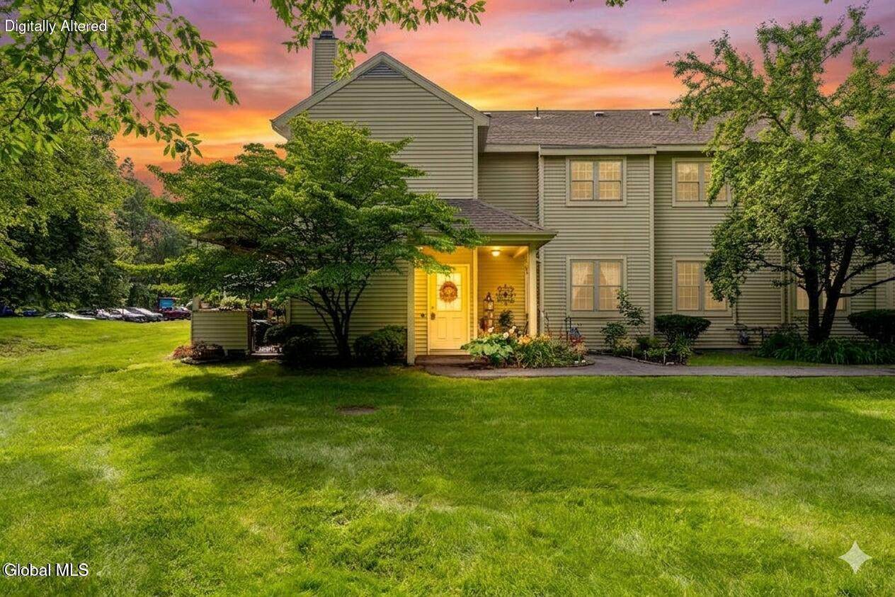 230 Monmouth Way - Photo 1