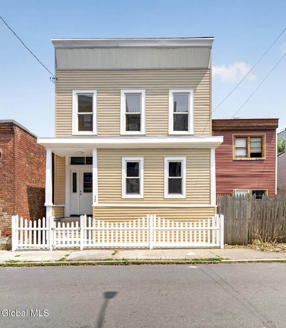 52 Sargent Street - Photo 1