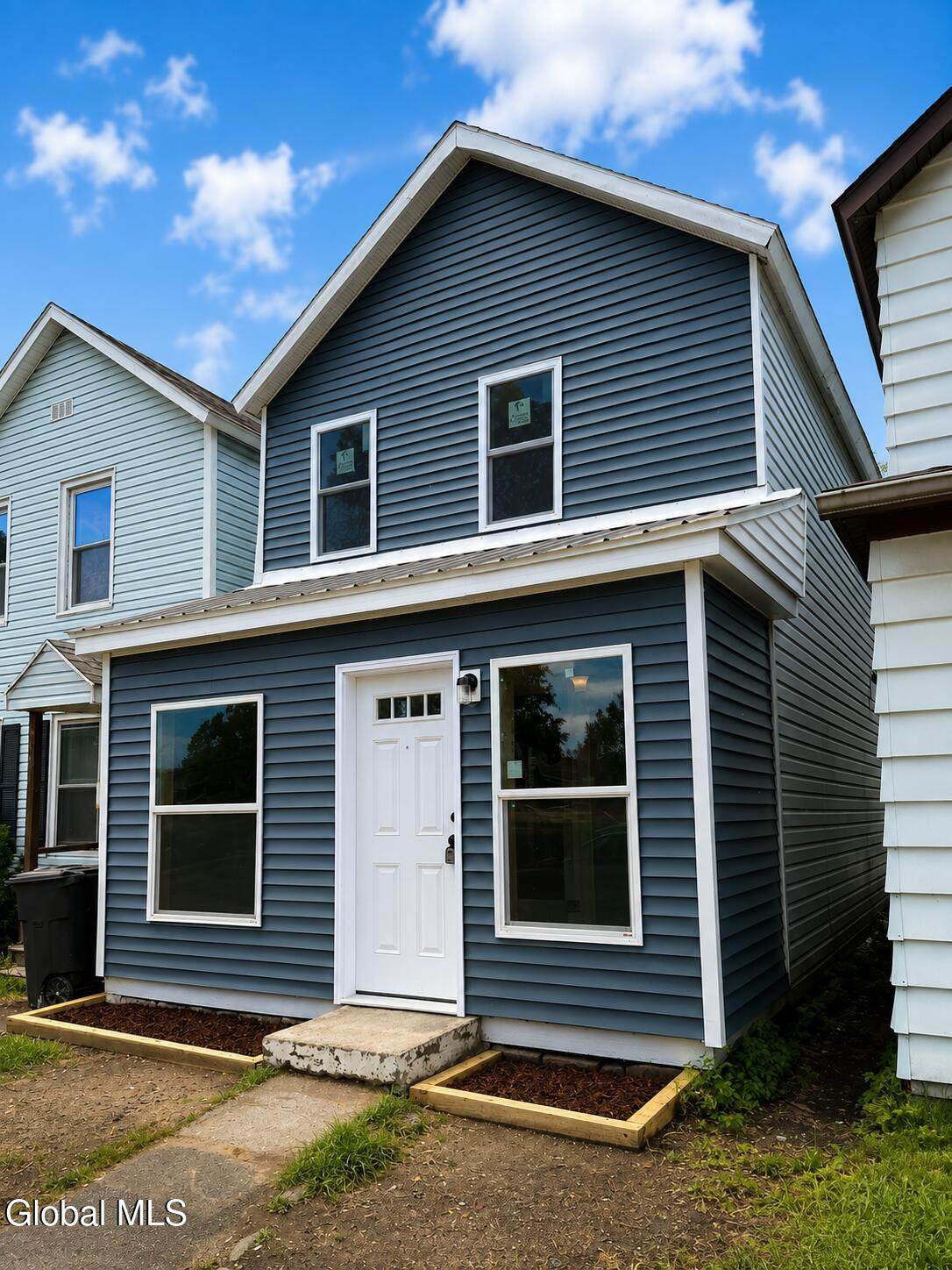 1337 2nd Avenue - Photo 1