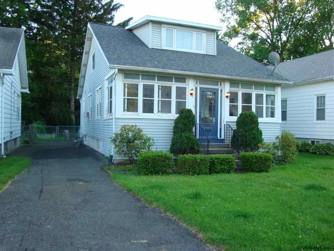97 Crescent Dr - Photo 1