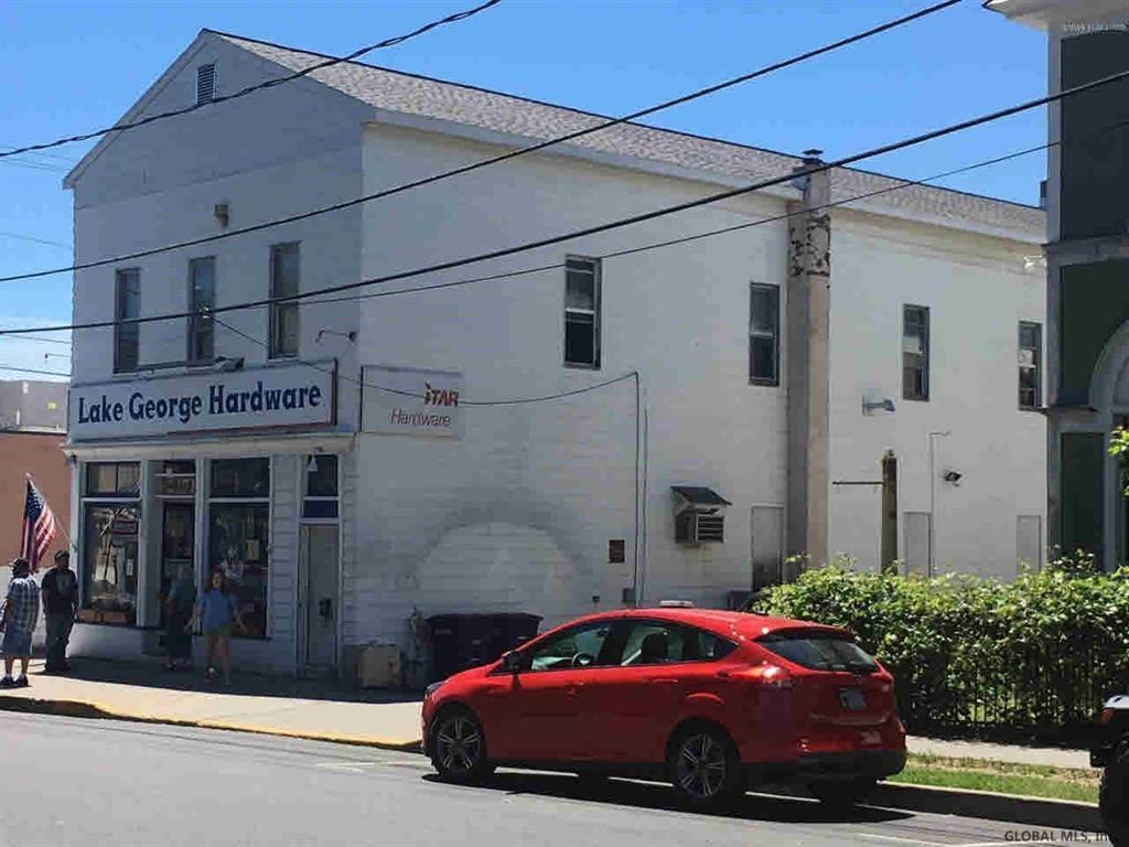 35 Montcalm St - Photo 1
