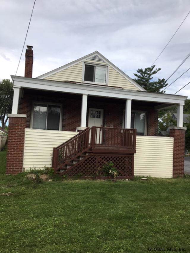 1 Lakeview Av - Photo 1