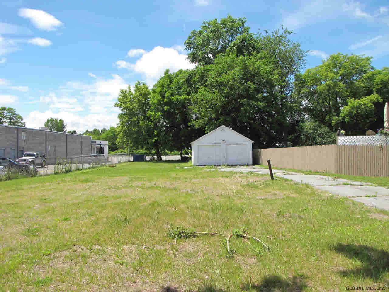26 Fairview St - Photo 1