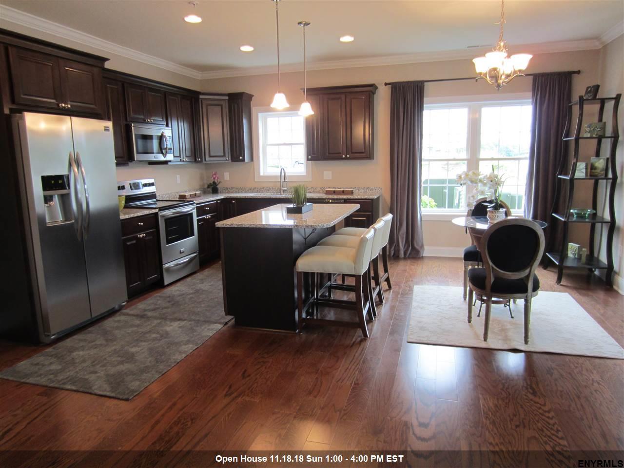 8203 Admirals Walk Dr - Photo 1