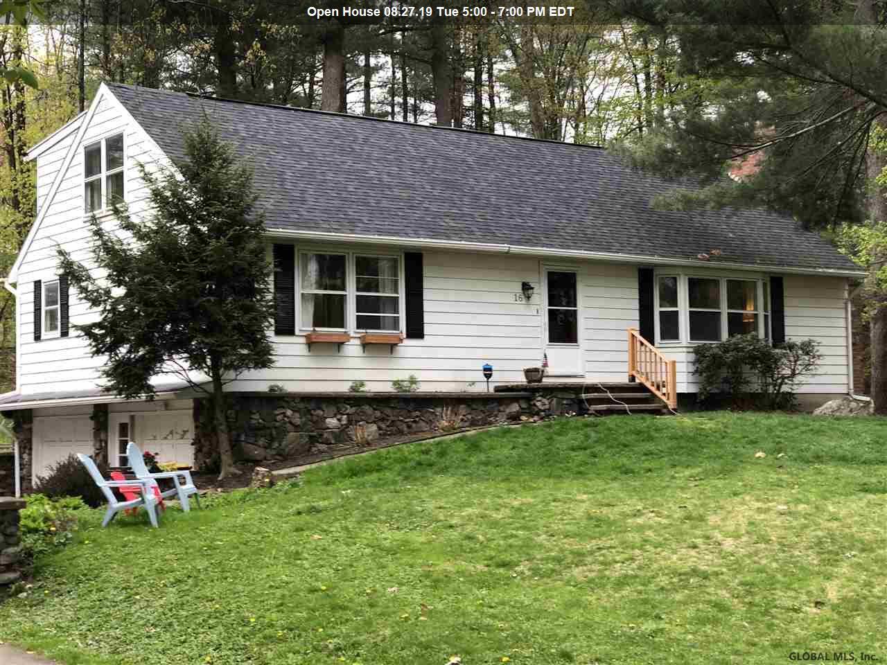 16 Mohawk Dr - Photo 1