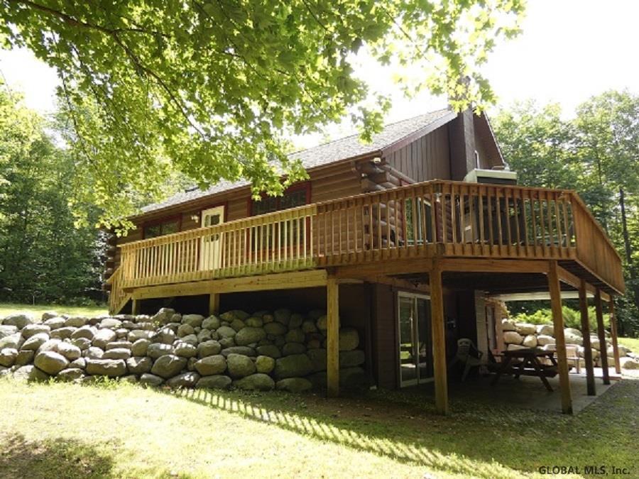 733 Edgecomb Pond Rd - Photo 1
