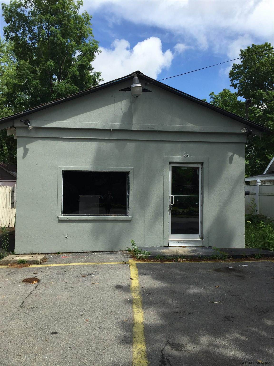 44 Jefferson St - Photo 1