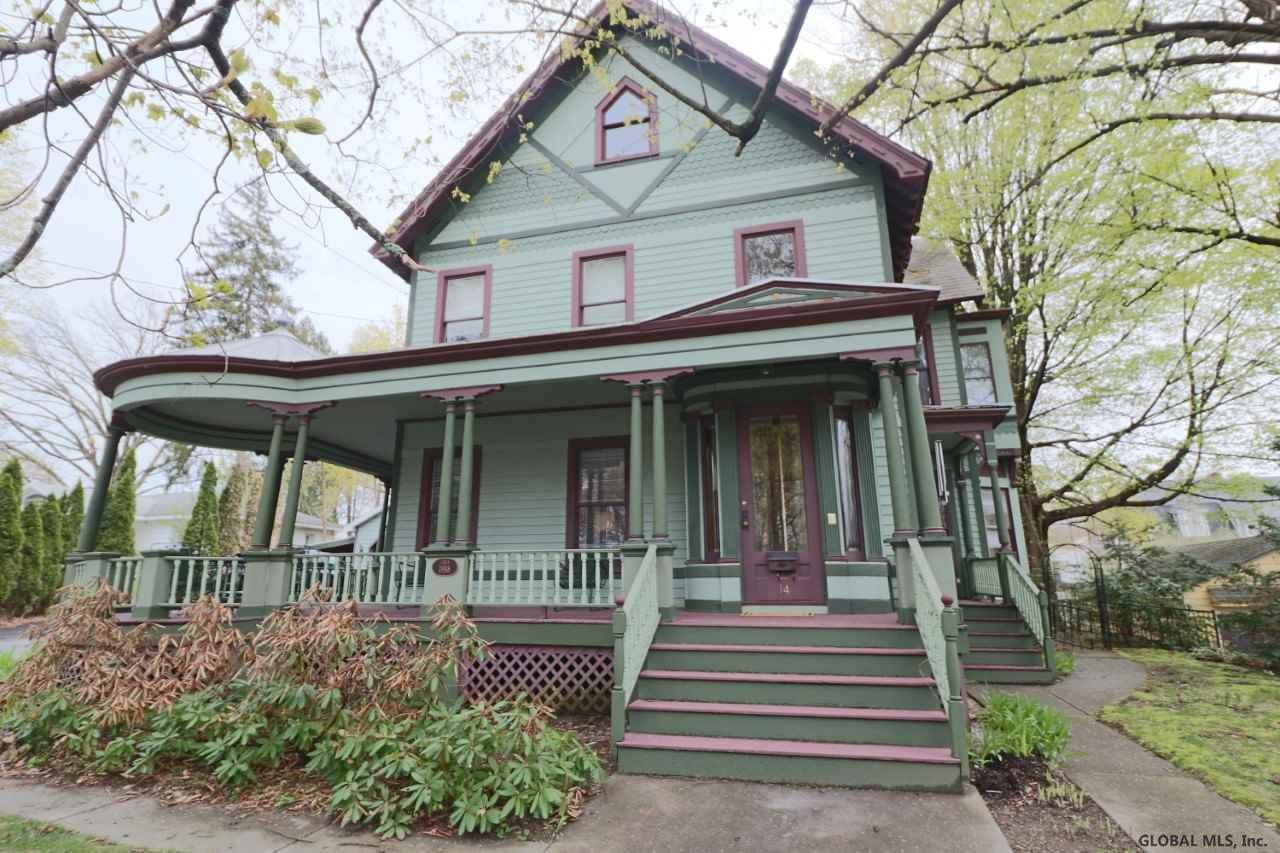 14 Pleasant St - Photo 1