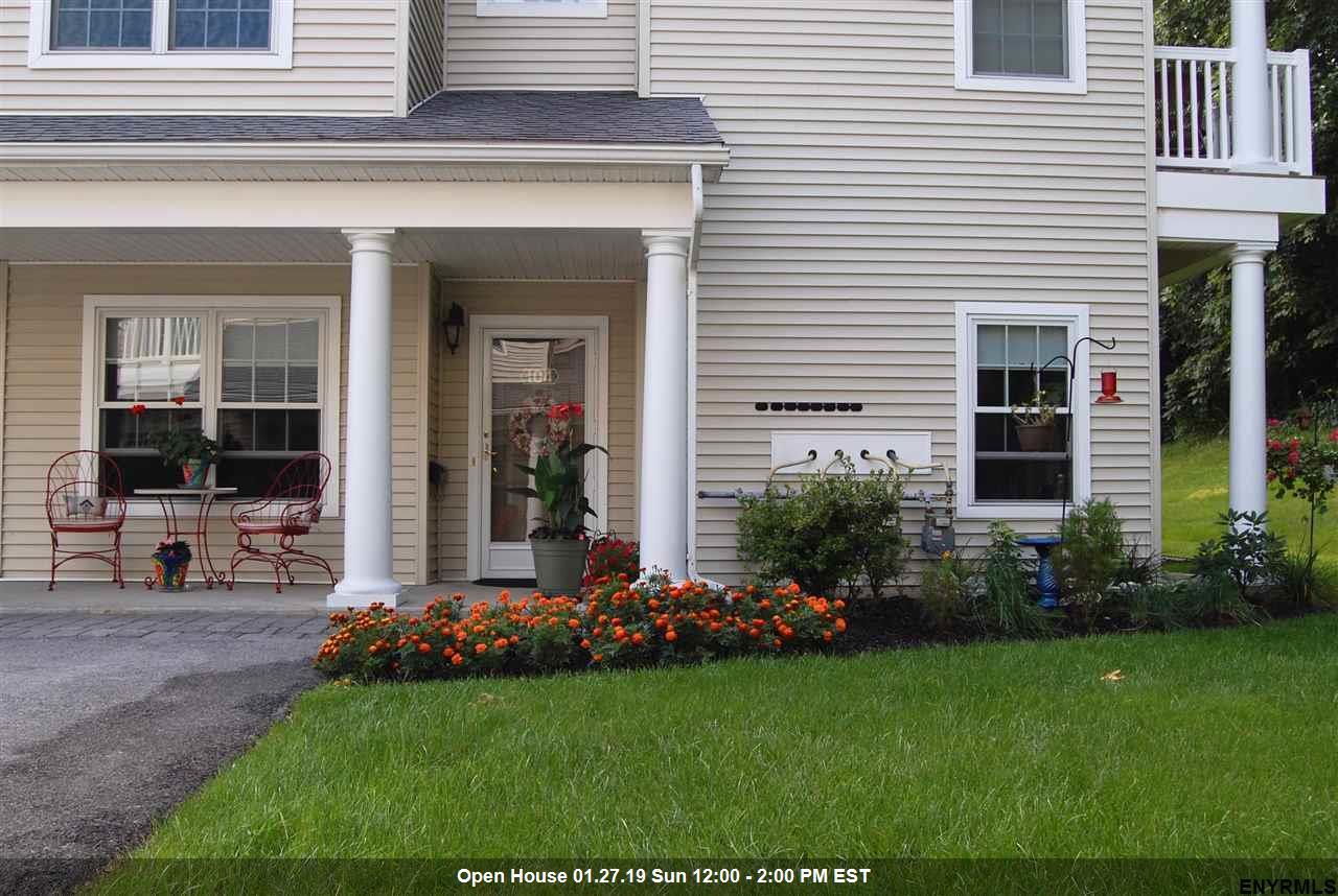 104 Vly Pointe Dr - Photo 1