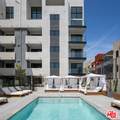 1112 Locust Ave - Photo 11