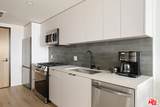 1112 Locust Ave - Photo 18