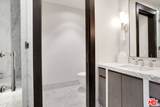 6250 Hollywood Blvd - Photo 36