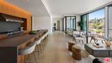 9040 Sunset Blvd - Photo 3