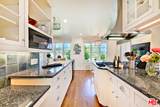 7929 Roseland Dr - Photo 17