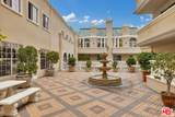 930 Doheny Dr - Photo 33