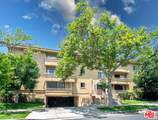 821 Formosa Ave - Photo 1