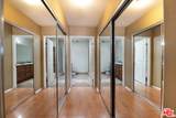 821 Formosa Ave - Photo 13