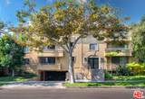 821 Formosa Ave - Photo 2