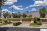 1047 Oakcrest Dr - Photo 1