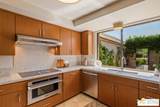 1047 Oakcrest Dr - Photo 12