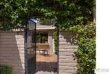 1047 Oakcrest Dr - Photo 3