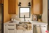6017 Meridian St - Photo 11