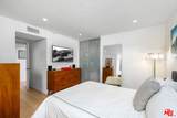 8530 Holloway Dr - Photo 24
