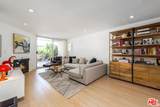8530 Holloway Dr - Photo 5