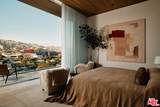 8899 Beverly Blvd - Photo 12